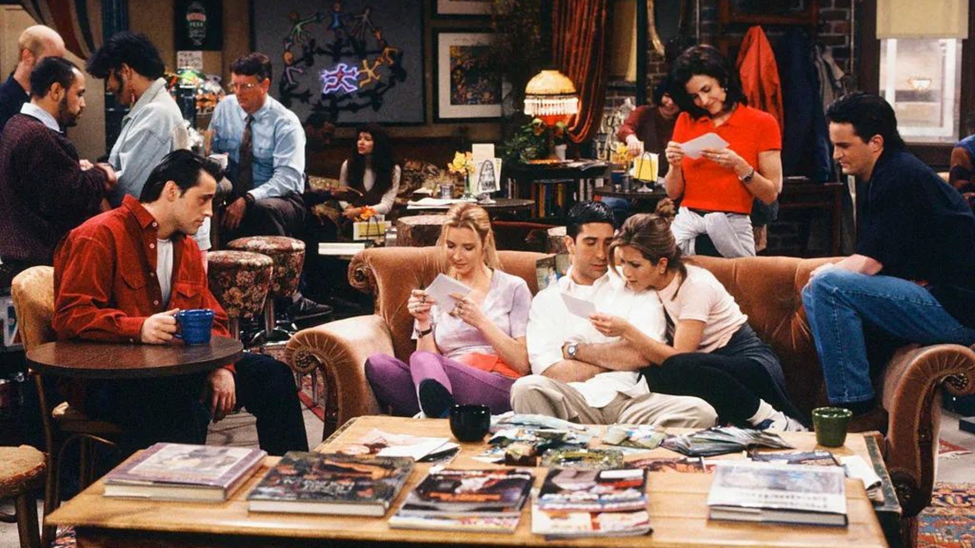 F.R.I.E.N.D.S (Image via Warner Bros. television)