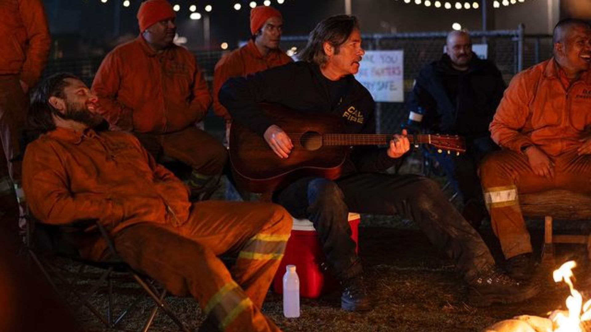 Vince Leone singing for Bode Donovan in Fire Country | Img Src: CBS 