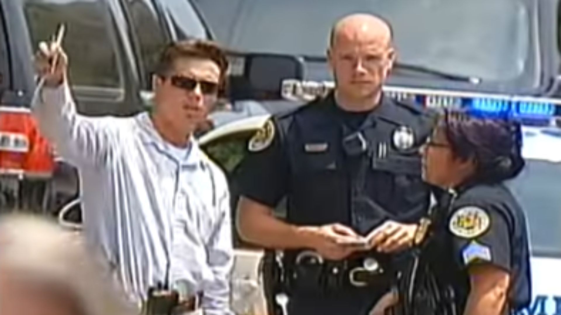 Police officials outside of the crime scene where Steve McNair and Kazemi&#039;s body was found | Image Source: Netflix