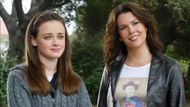 A scene from Gilmore Girls | Image Source: The WB