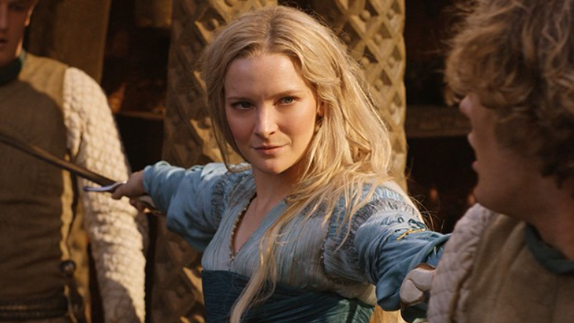 Morfydd Clark as Galadriel in Lord of The Rings: The Rings of Power: Image Source: Prime Video