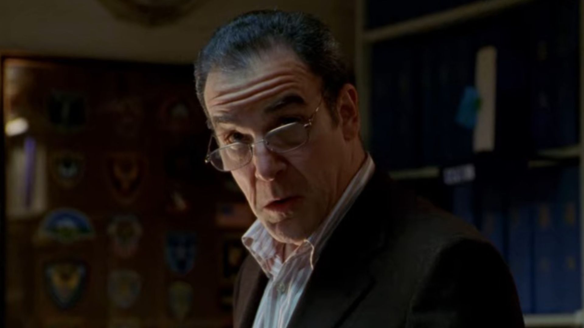 Mandy Patinkin as Jason Gideon in Criminal Minds | Image Source: Hulu