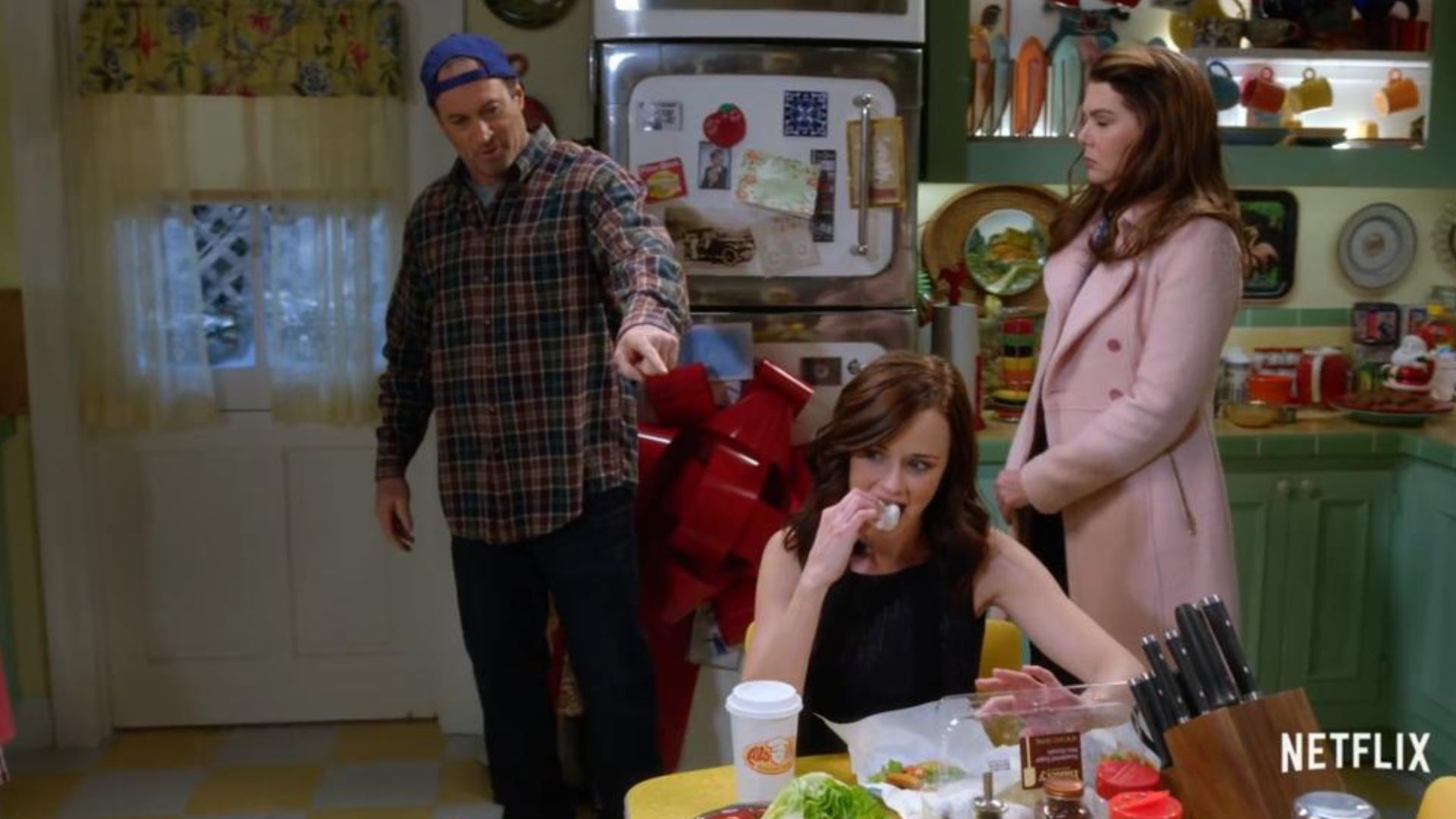 Gilmore Girls is about the story of mother and daughter, Lorelai and Rory | Image Source: Netflix