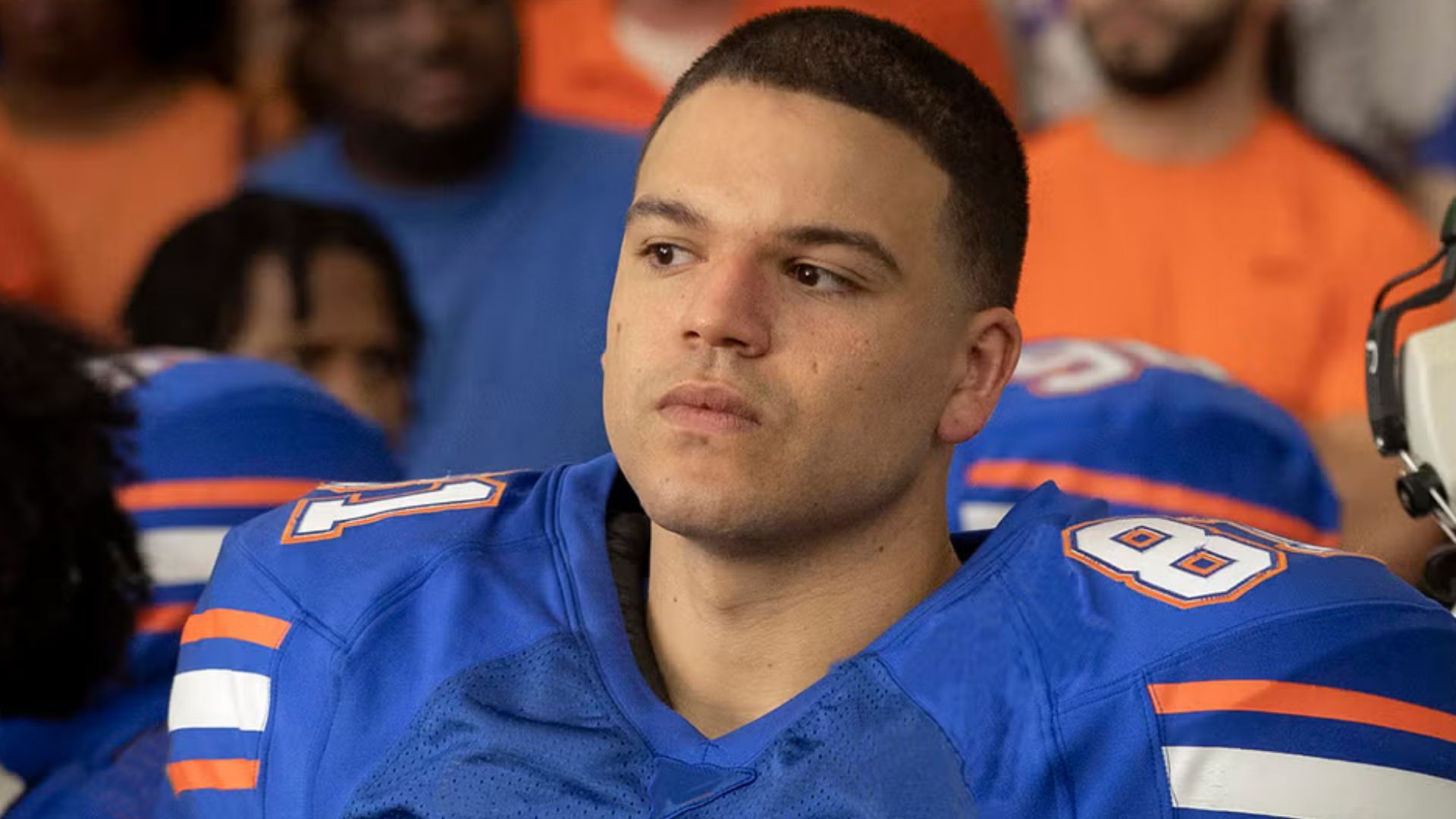 Josh Andr&eacute;s Rivera plays Aaron Hernandez in American Sports Story: Aaron Hernandez (Image Source: FX)