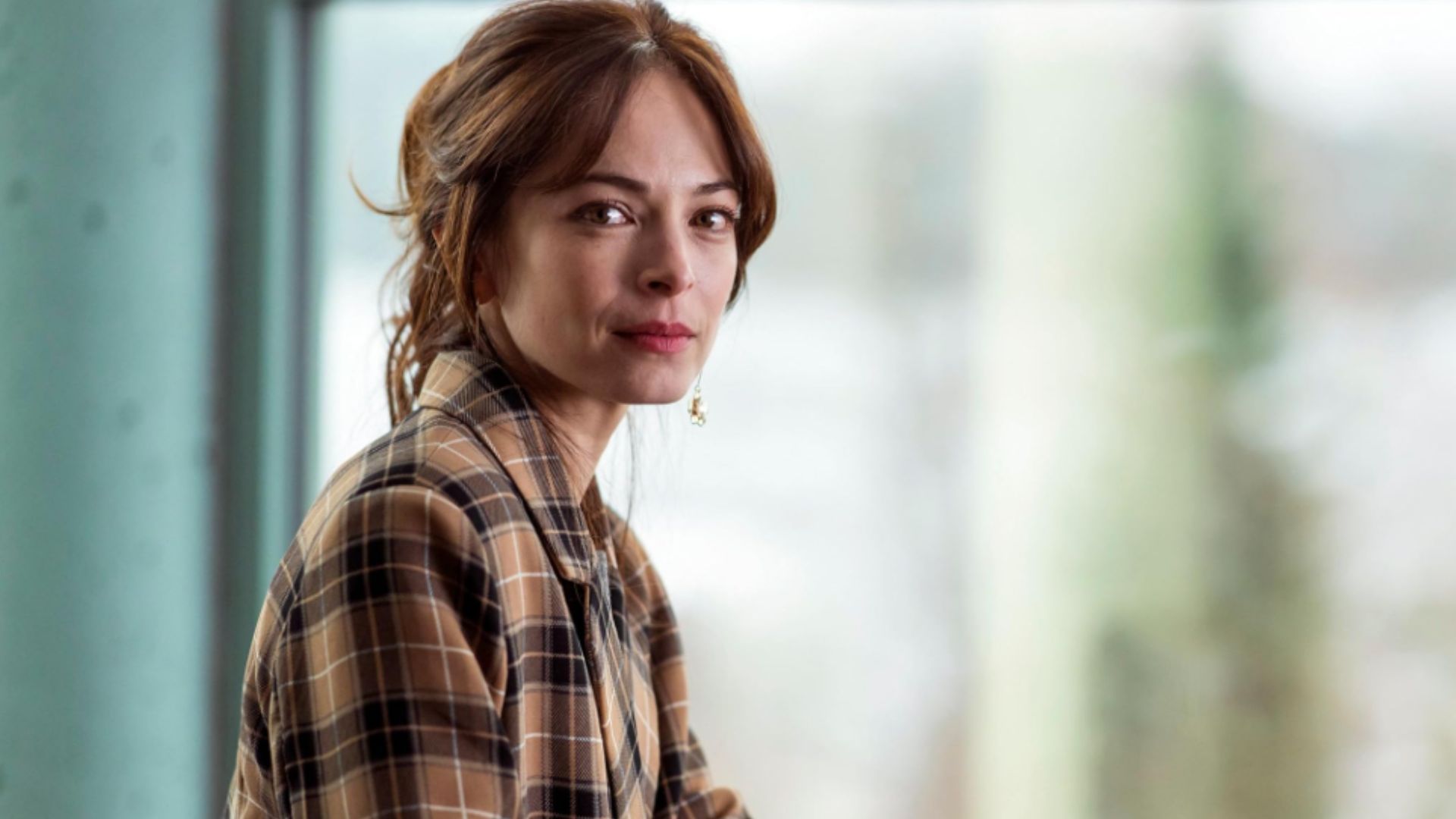 Kristin Kreuk as Cassandra Mitchell (Image via FOX)