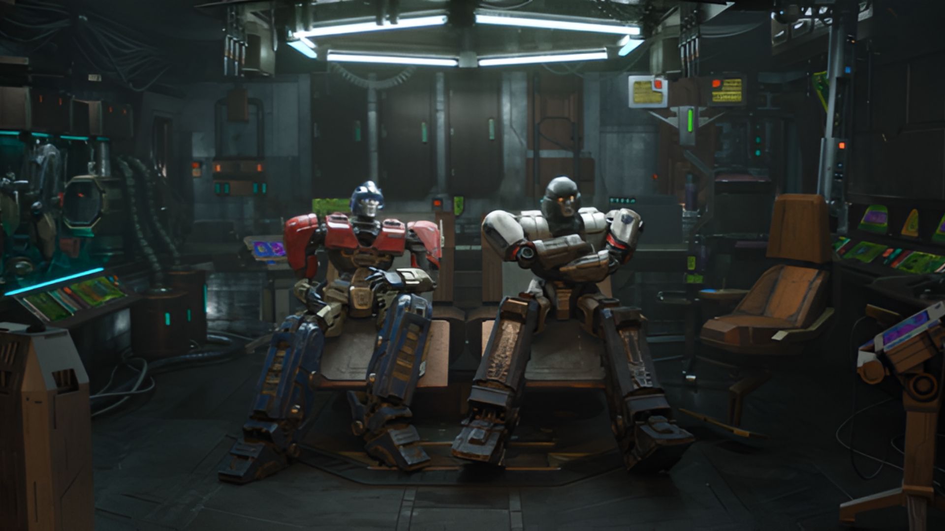 The two main robots (Image Source: Paramount Pictures)