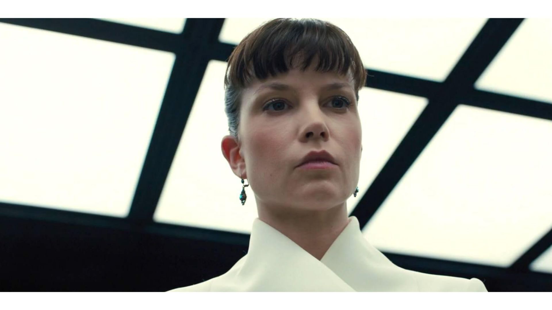 Sylvia Hoeks in Blade Runner 2049 (Image via Netflix, Alcon Entertainment)