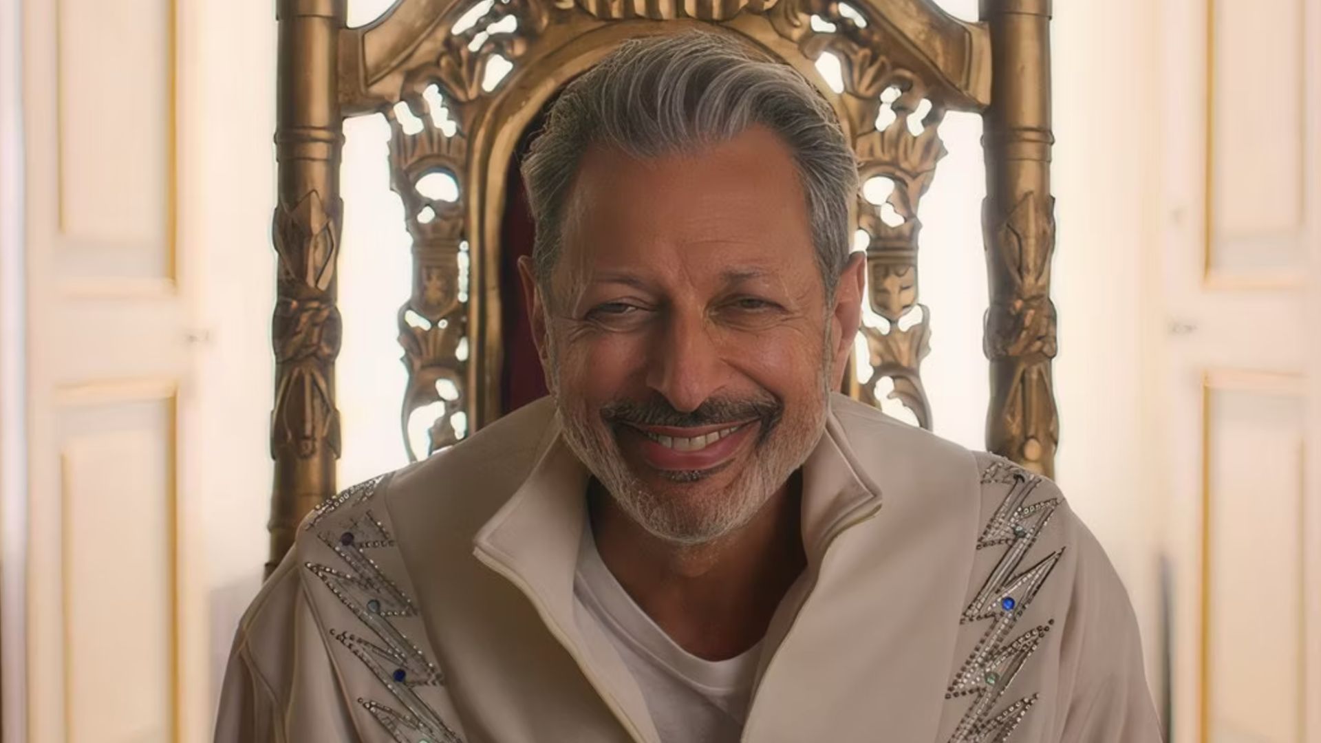 Jeff Goldblum as Zeus in Kaos | Image Source: Netflix