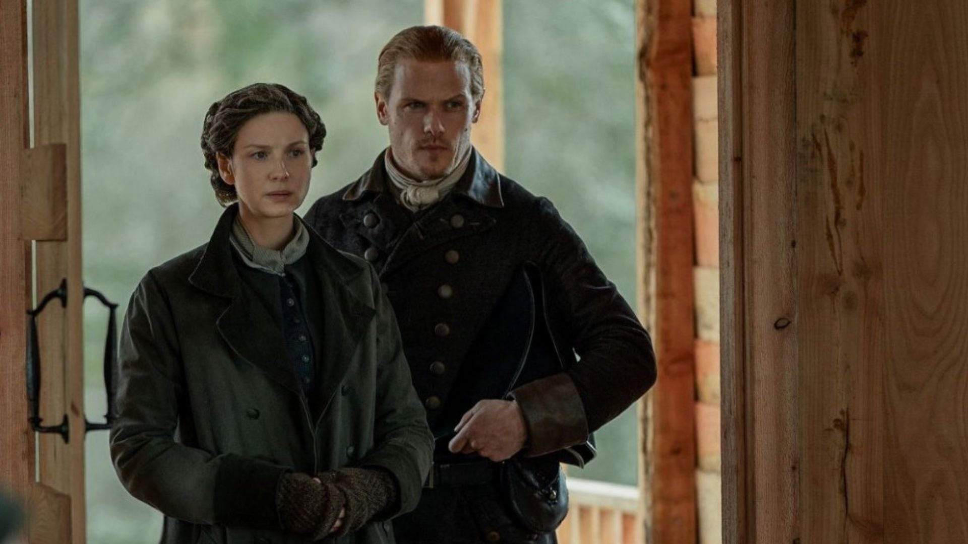 Claire and Jamie (Image Source: Starz)