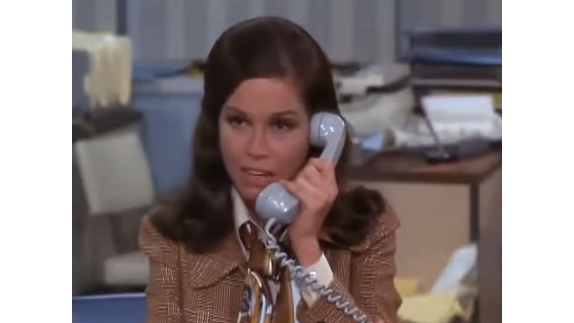 The Mary Tyler Moore Show (Image via Hulu)