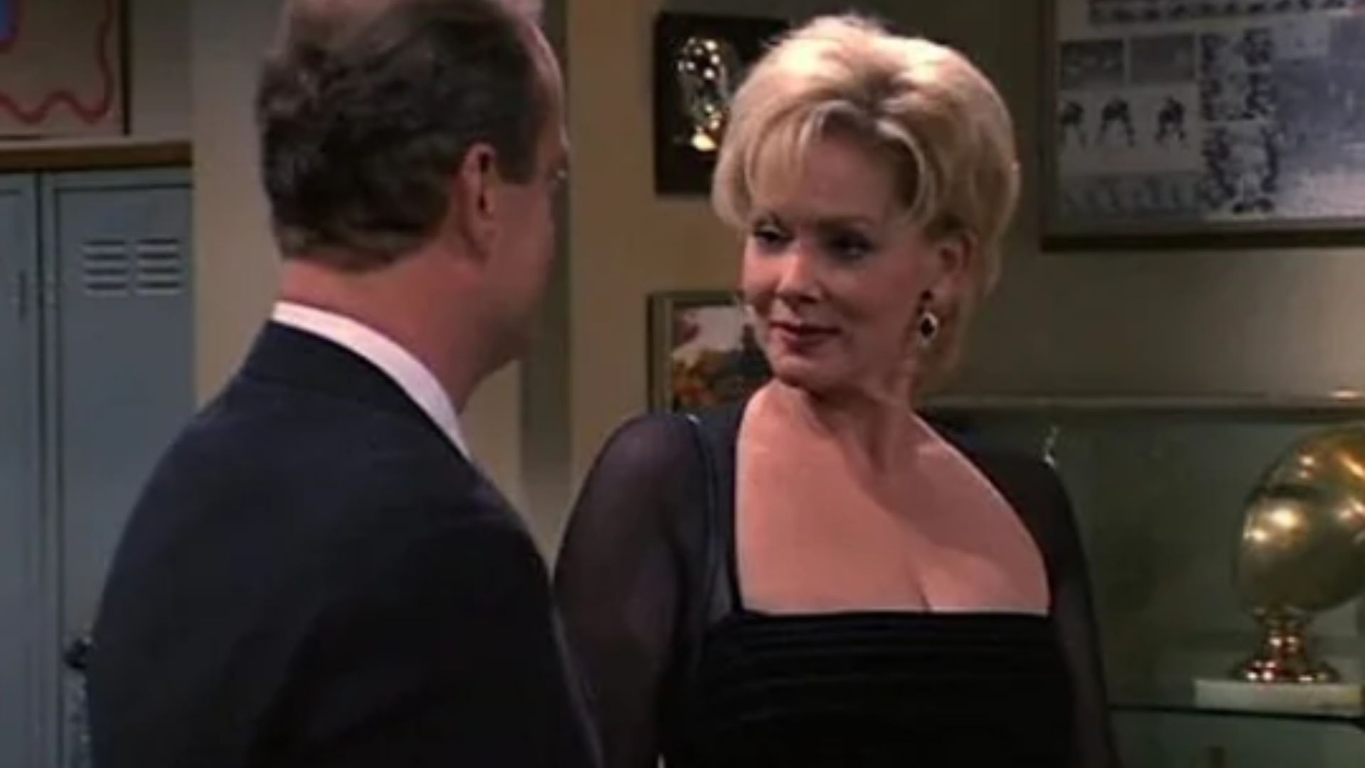 Jean Smart in Frasier / (Image via NBC)