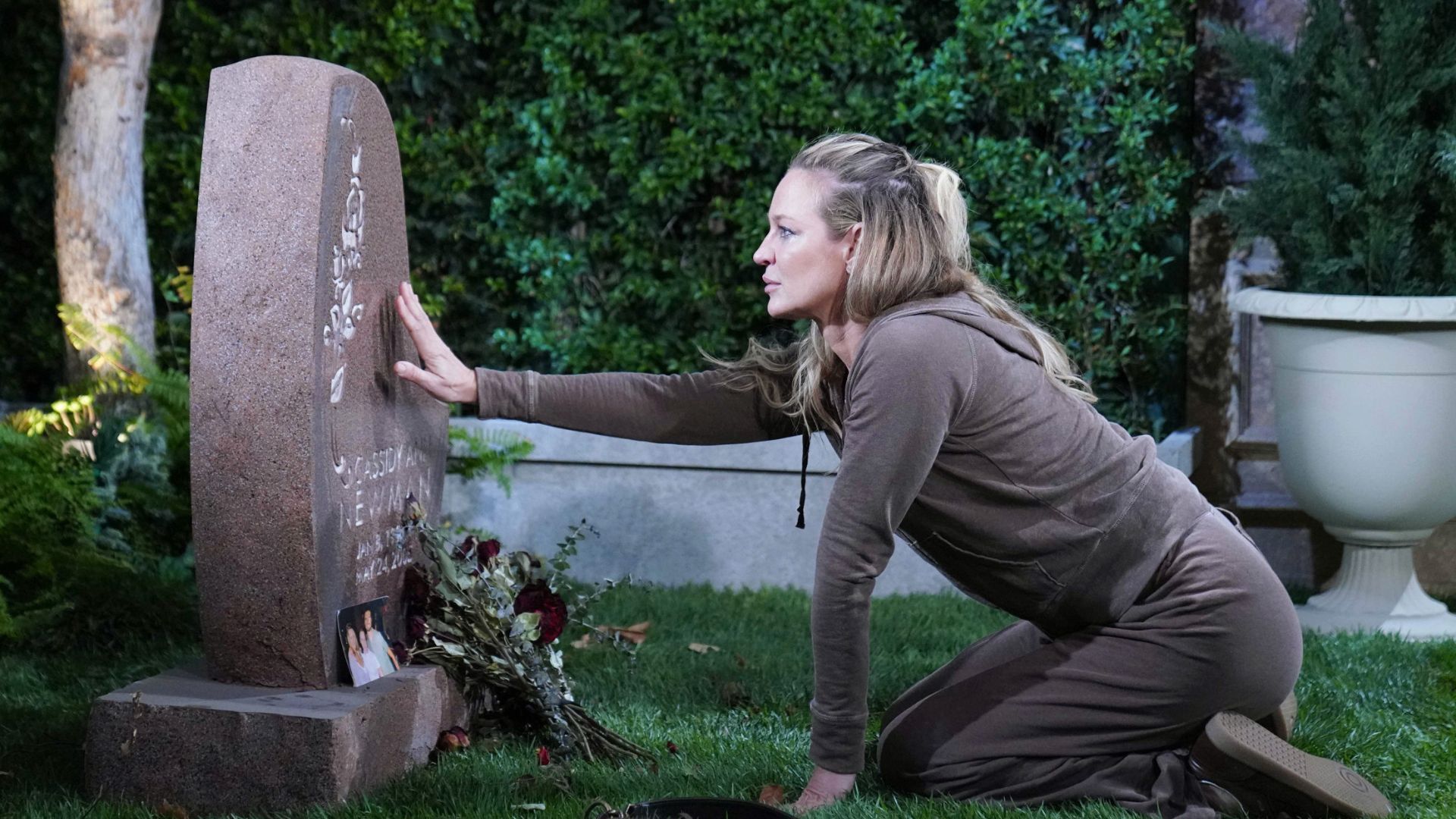 Sharon at Cassie&#039;s gravesite on The Young and the Restless | Image Source: CBS/JPI