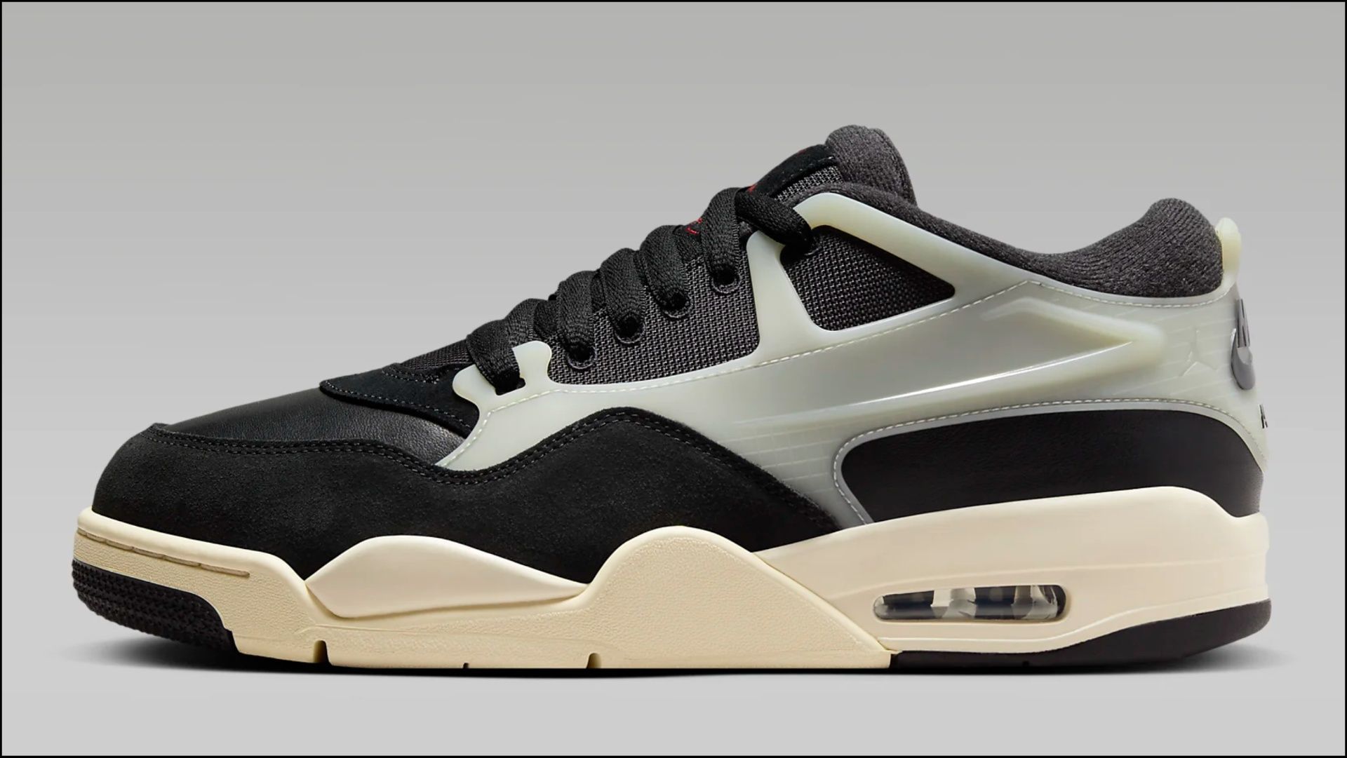 Air Jordan 4 RM (Image via nike.com)