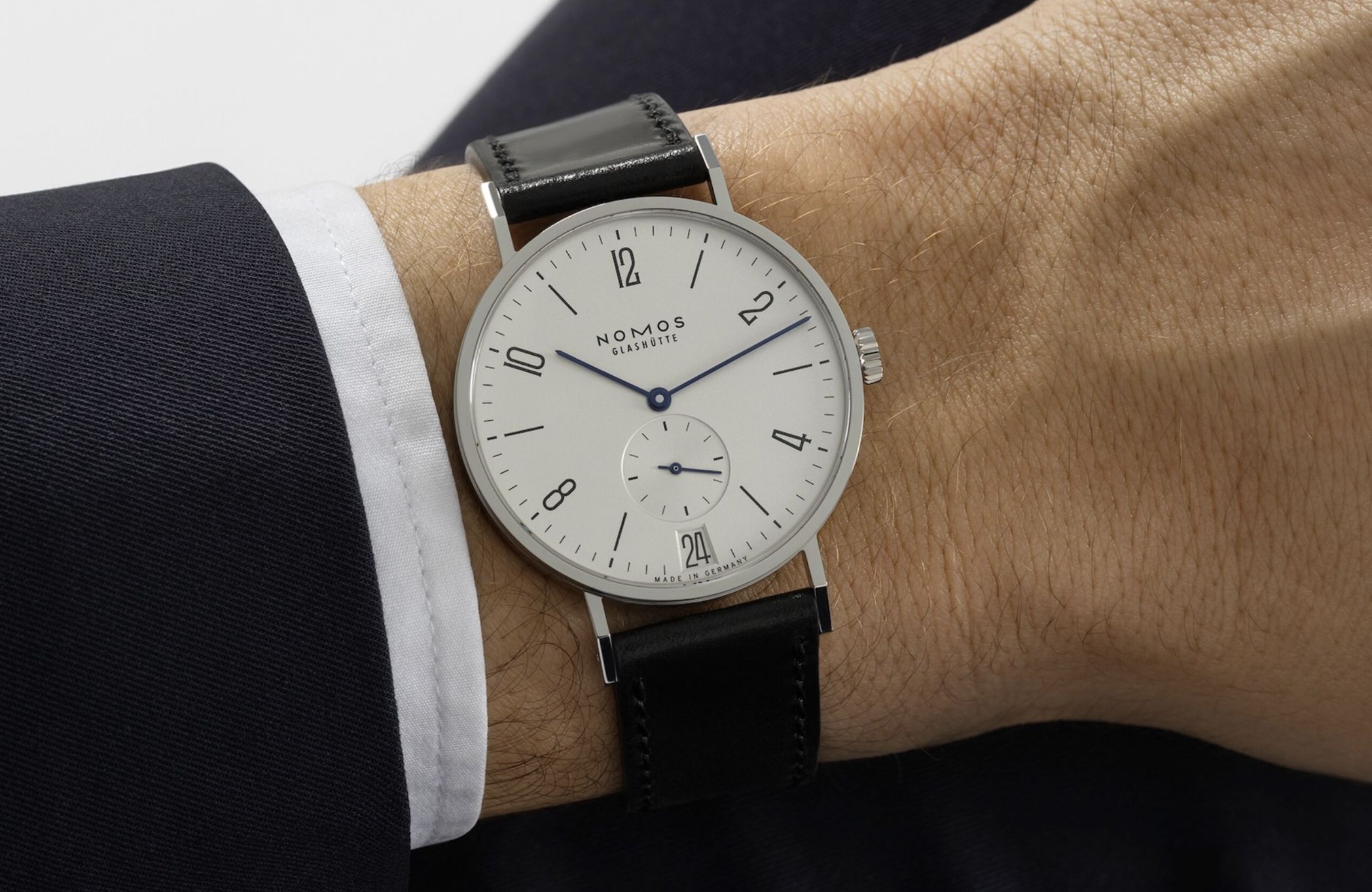 Nomos Glashutte Tangente 38 Date (Image via Nomos Glashutte)