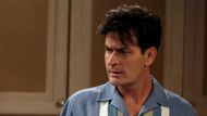 Charlie Sheen in Two and a Half Men | Image via Prime Video