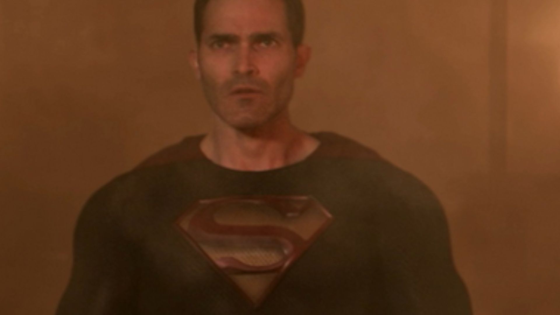 Superman is not dead / (Image via CW Network)