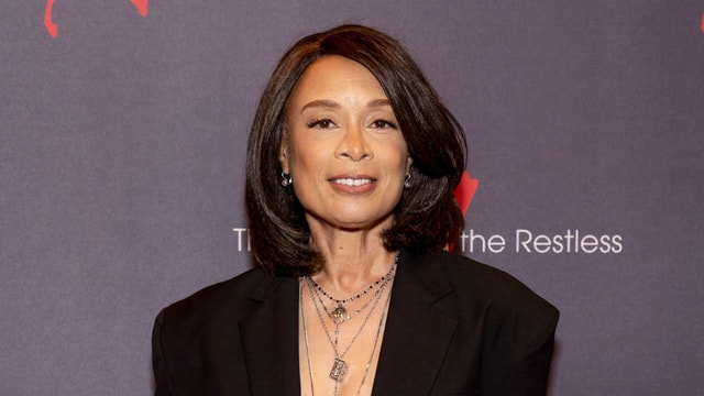 What Valarie Pettiford loves about playing Amy Lewis on The Young and the  Restless