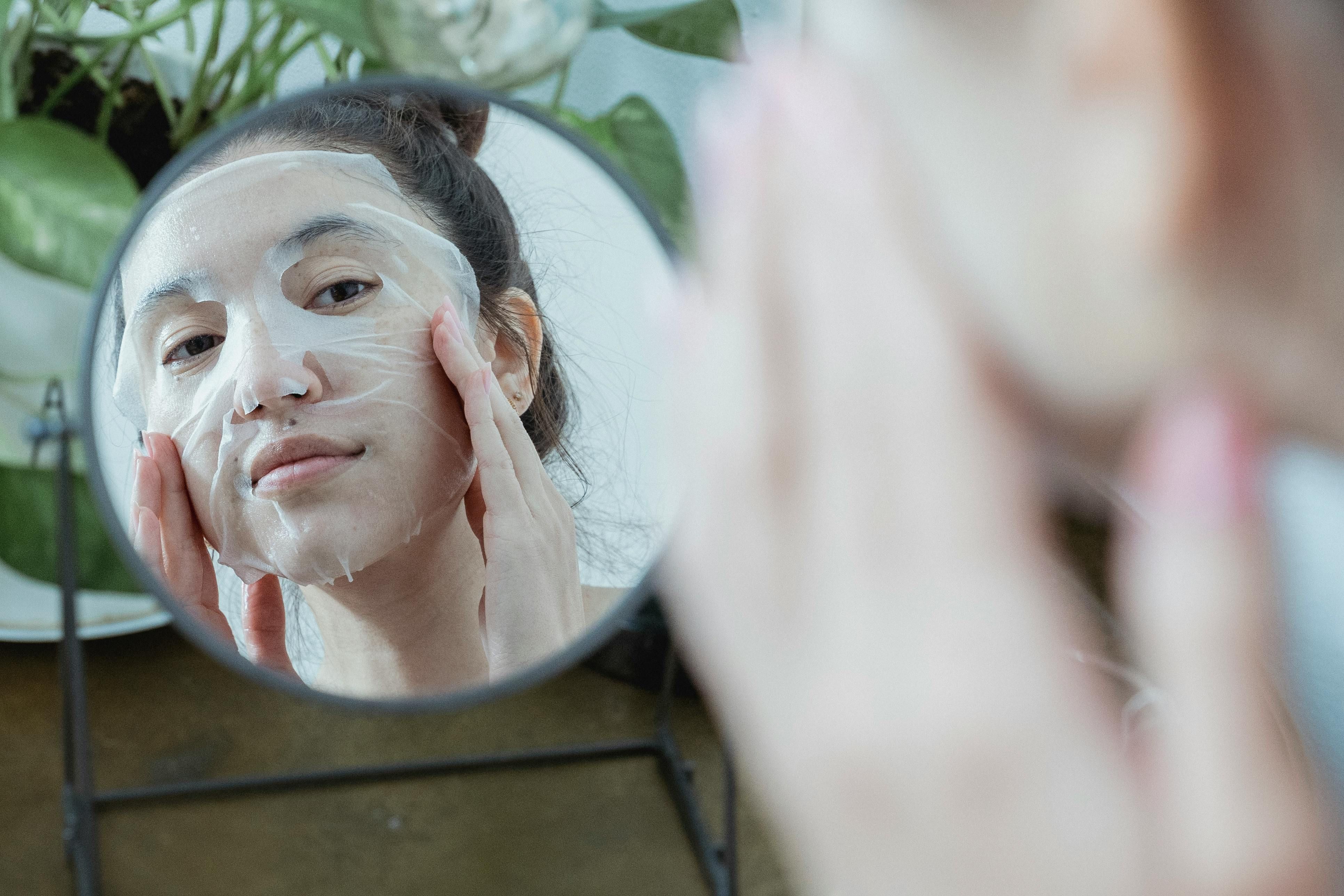 Korean sheet masks have been taking over the internet for their quality. (Image via Pexels/ Miriam Alonso)