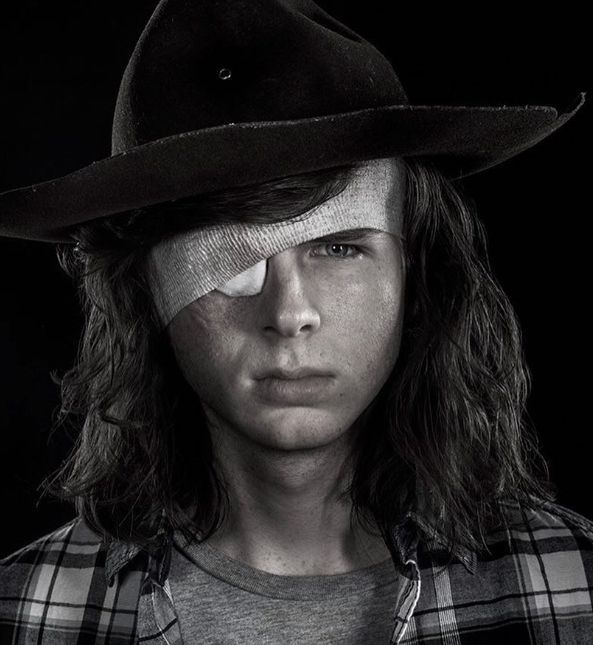 When does Carl die in The Walking Dead?