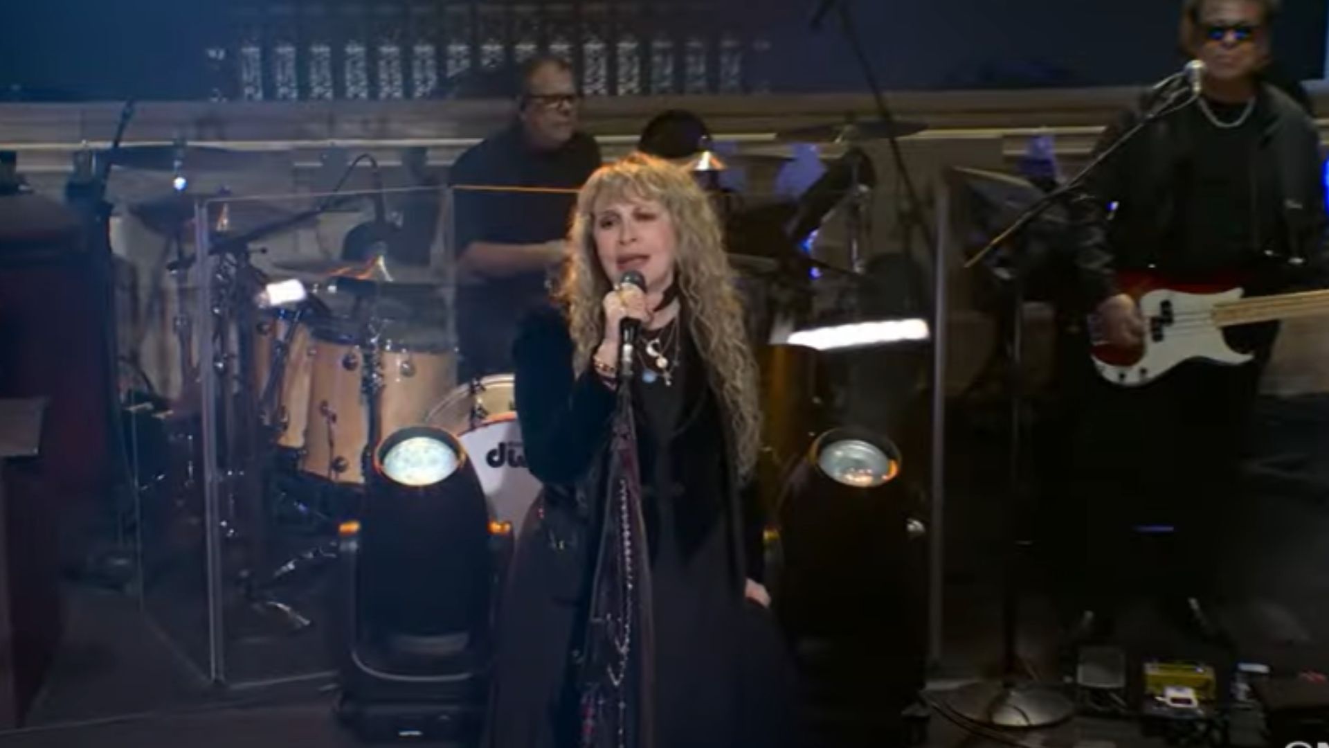 Stevie Nick in SNL (Image via SNL)