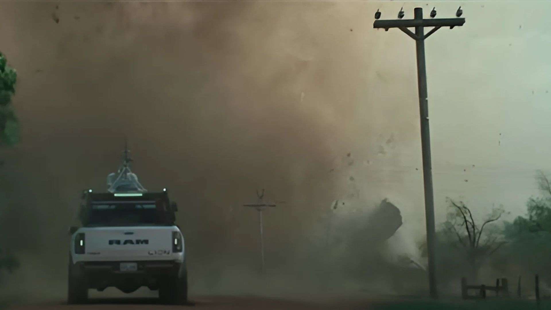 A scene from the movie Twisters | Image source: Universal Pictures on YouTube