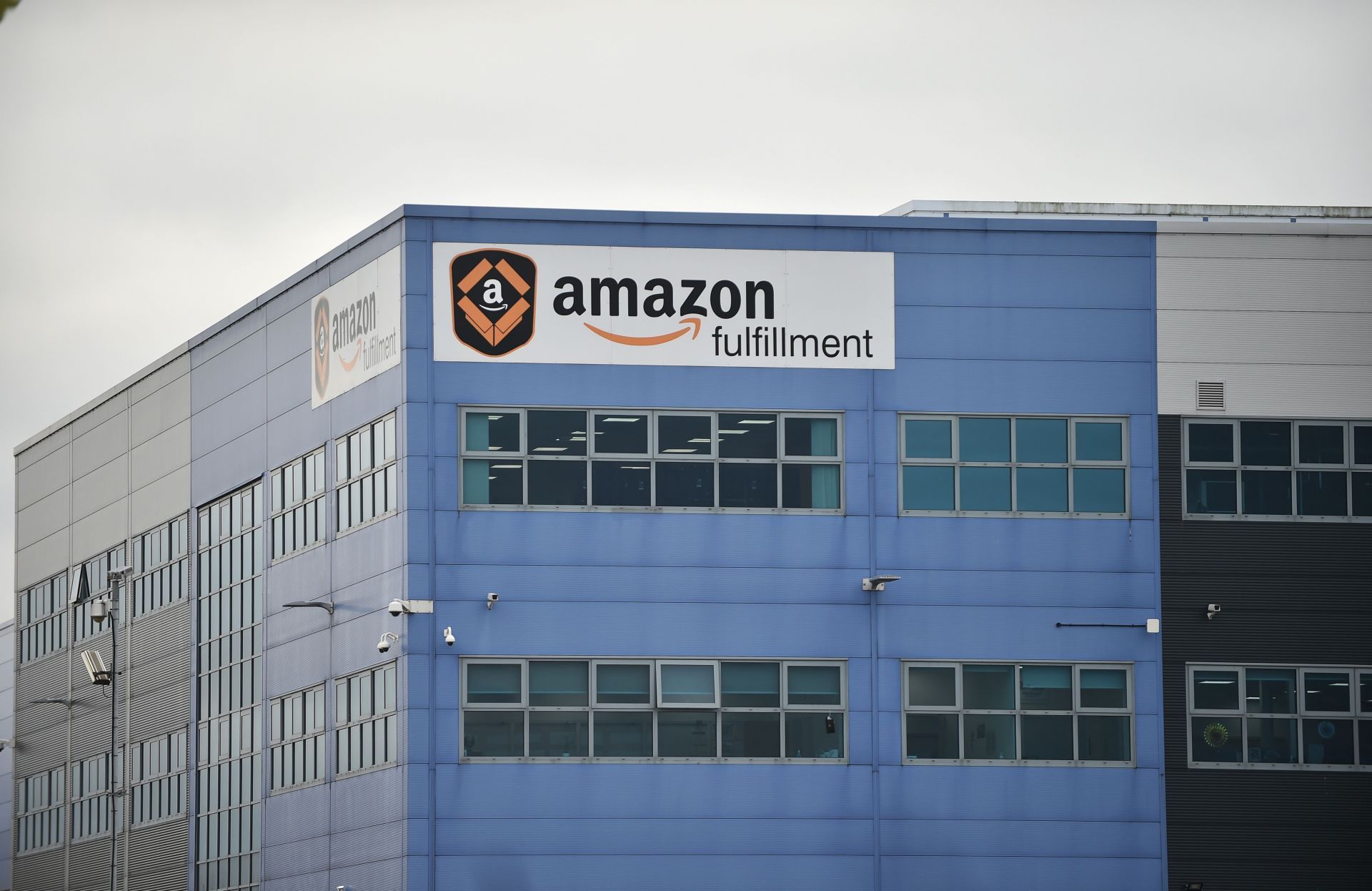 Amazon Fulfillment Centre Prepares For Black Friday - Source: Getty