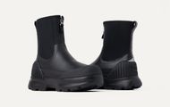 Neumel X Zip Boot (Image via Ugg)