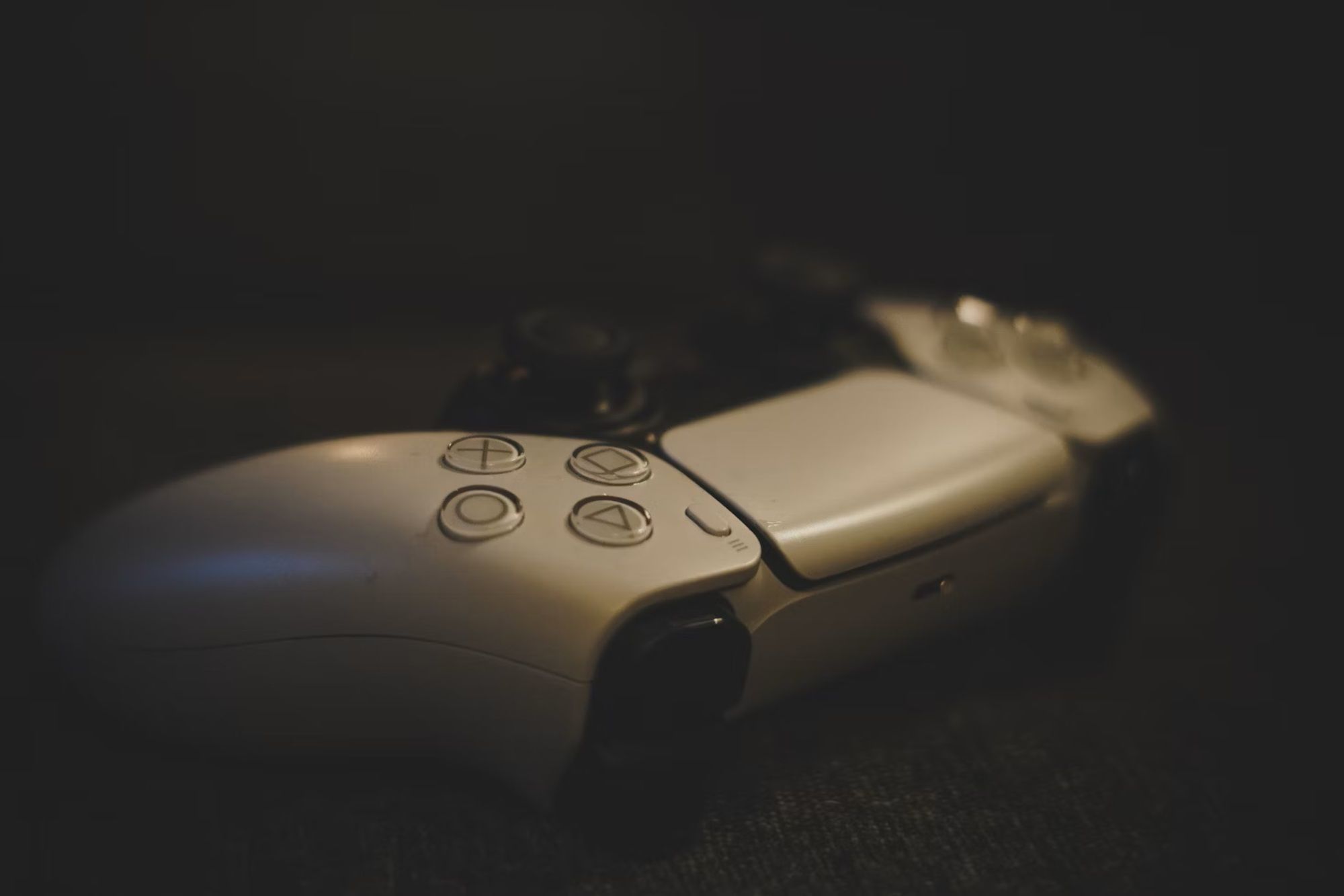 Check out amazing deals on PS5 (Image via Unsplash/ Robin Edqvist)