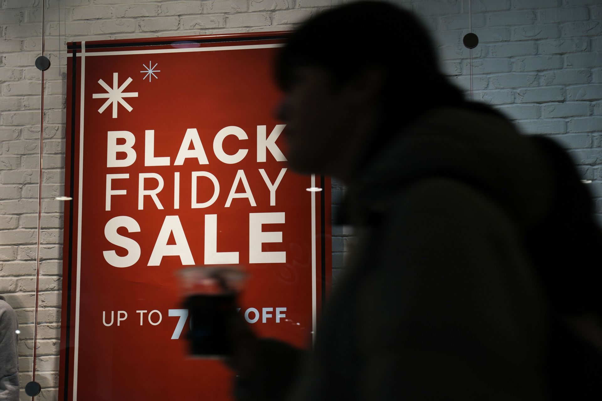 Shopping rush in Toronto - Source: Getty