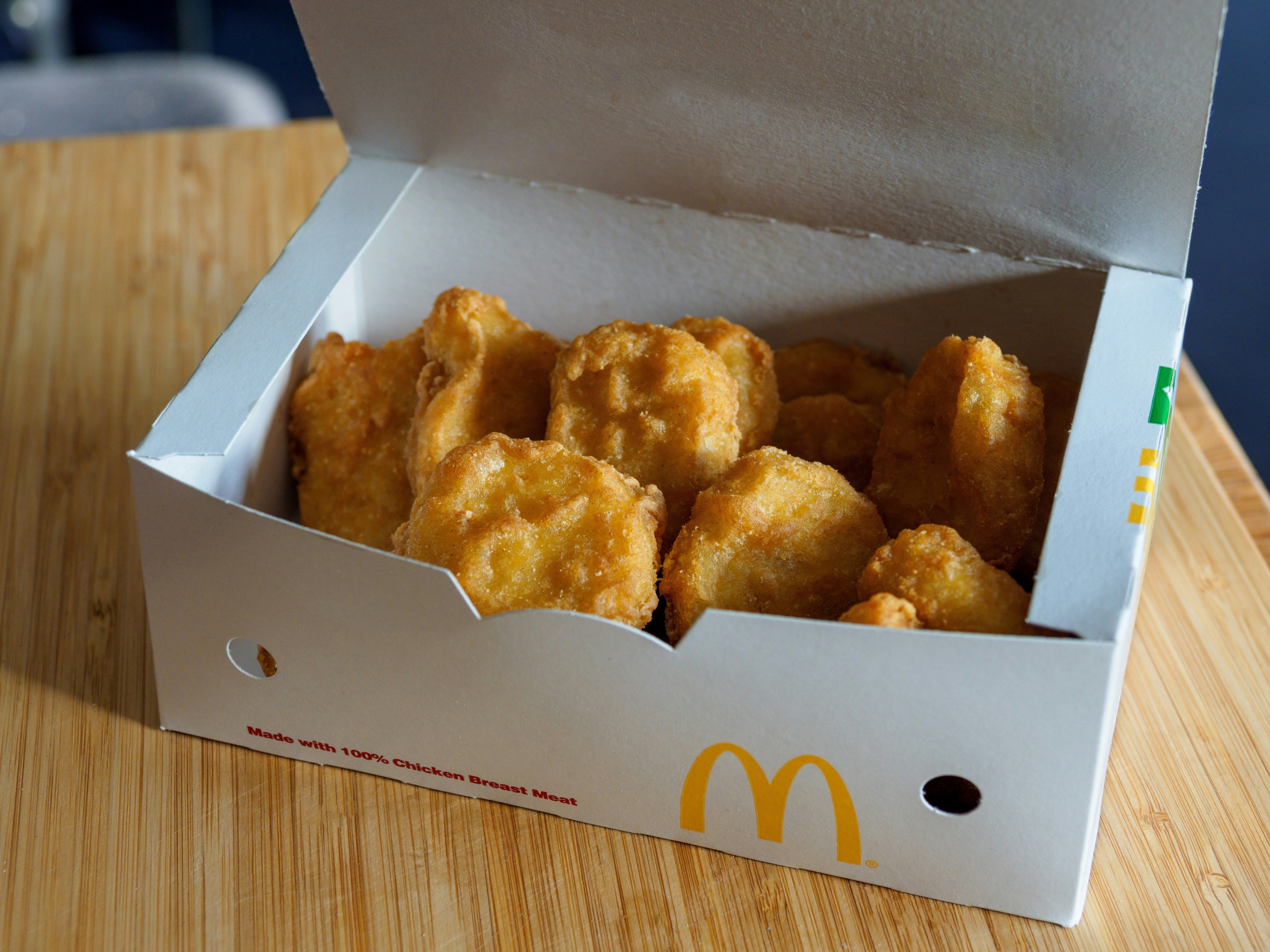 Easy to eat and makes for a great snack, nuggets are a crowd favorite. (Image via Unsplash/ Brett Jordan)