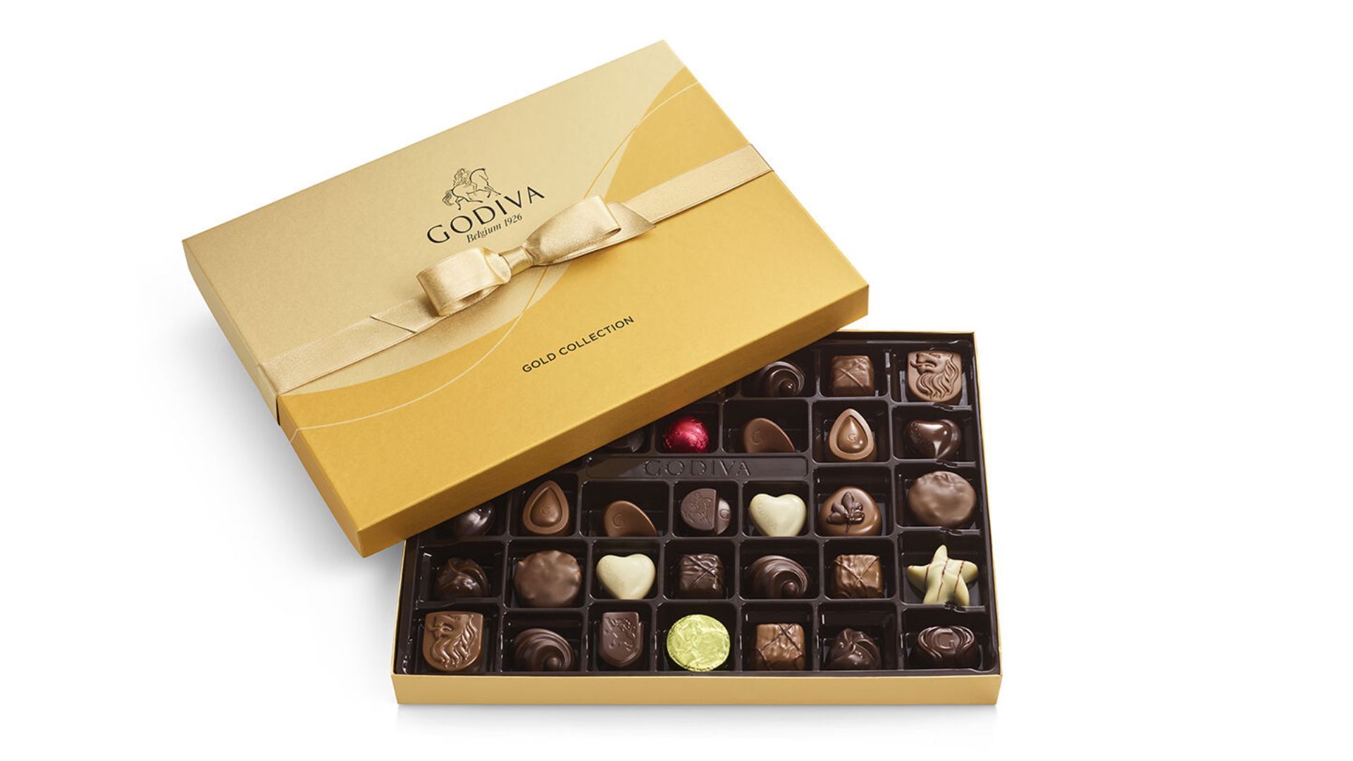 Godiva Assorted Chocolate Gold Gift Box (Image via Costco)