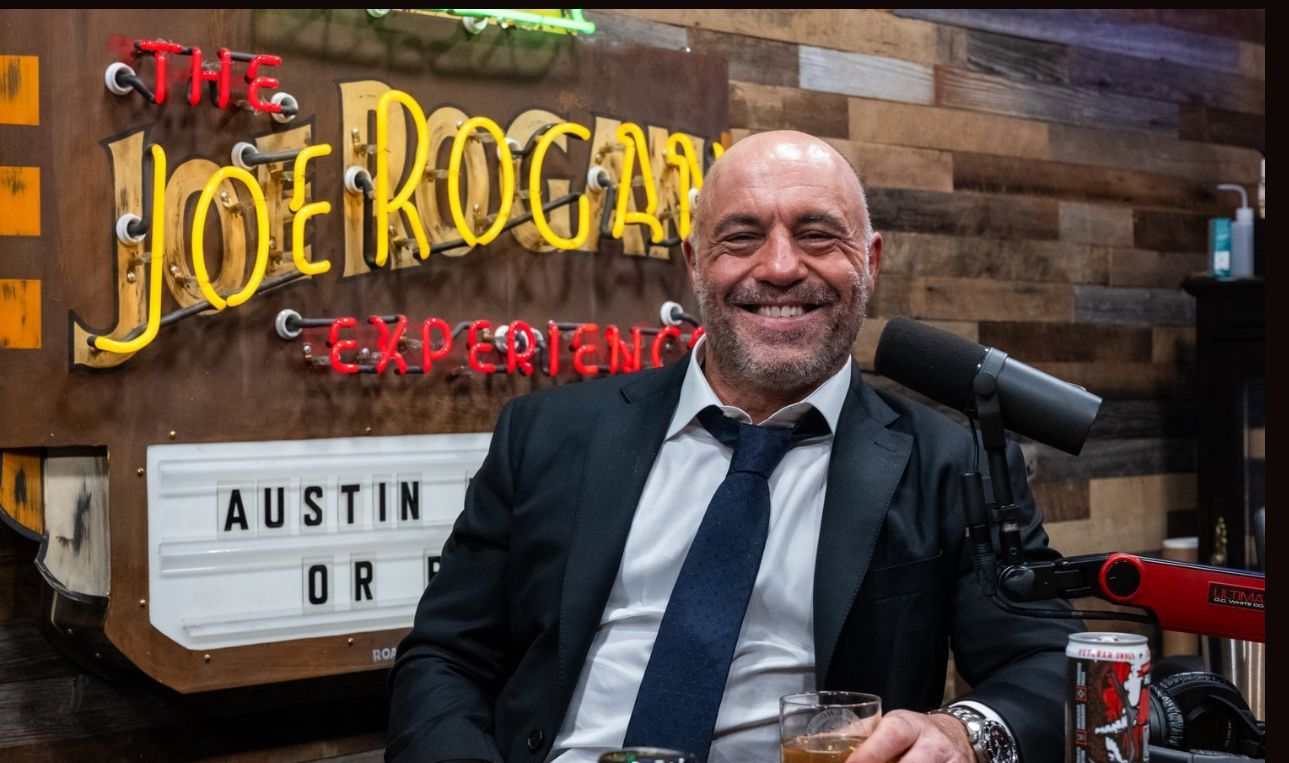 Joe Rogan (Image via joerogan.com)