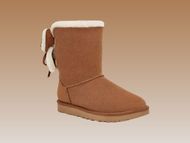 UGG Bailey Bow Bootie (Image via DSW)