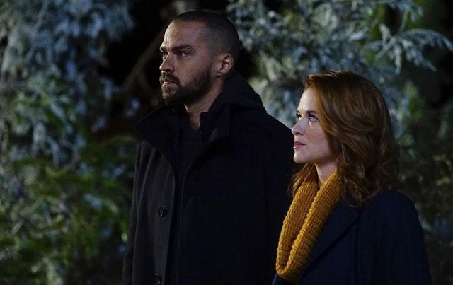 When does April leave Grey's Anatomy?