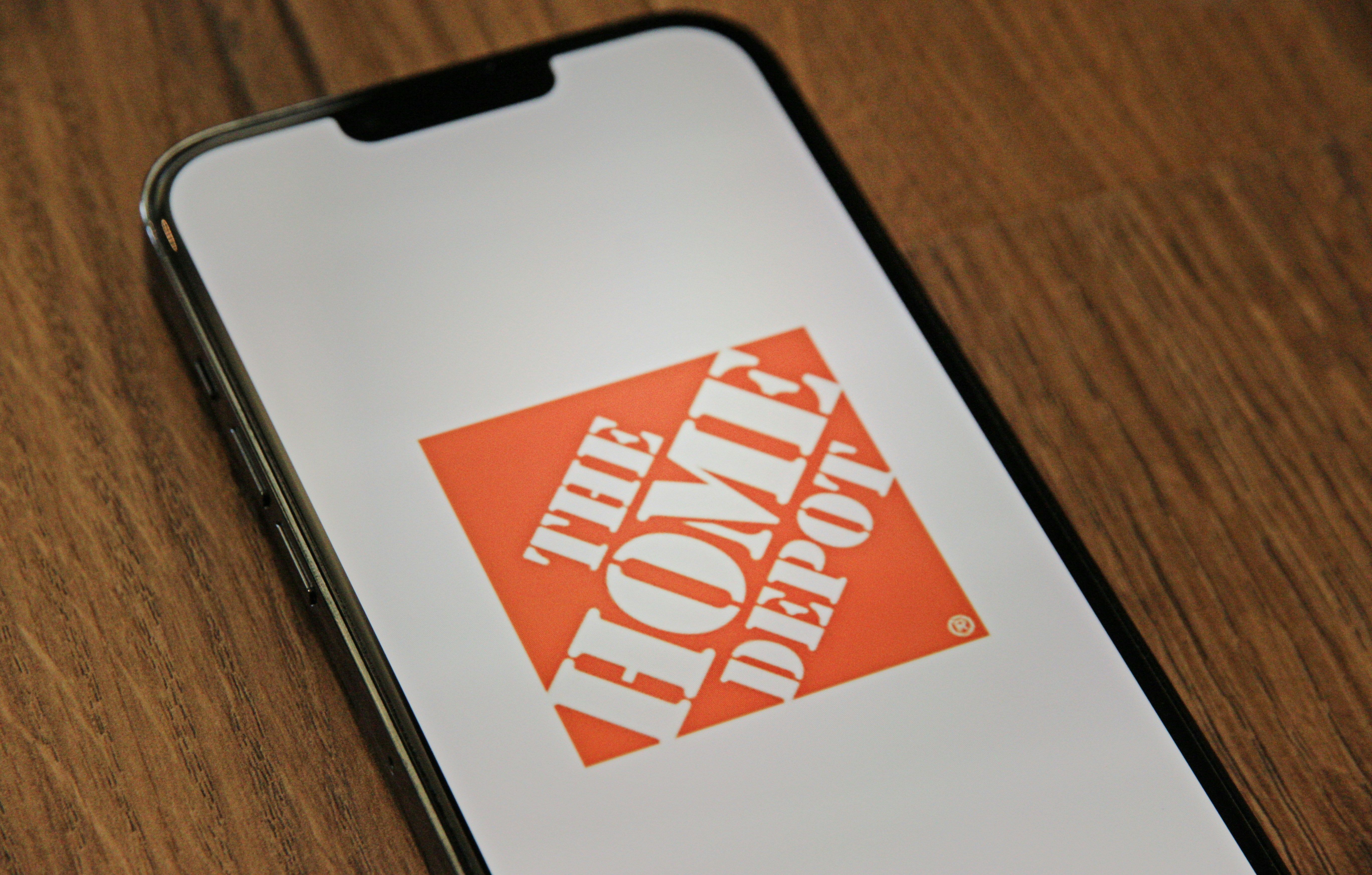 Home Depot stores are going to open in a few hours for the Black Friday sale. (Image via Unsplash/ Marques Thomas)