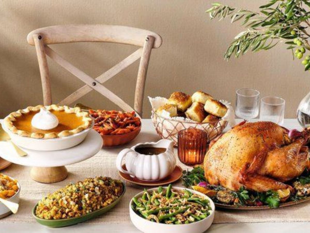 ALDI Thanksgiving meal (image via ALDI)