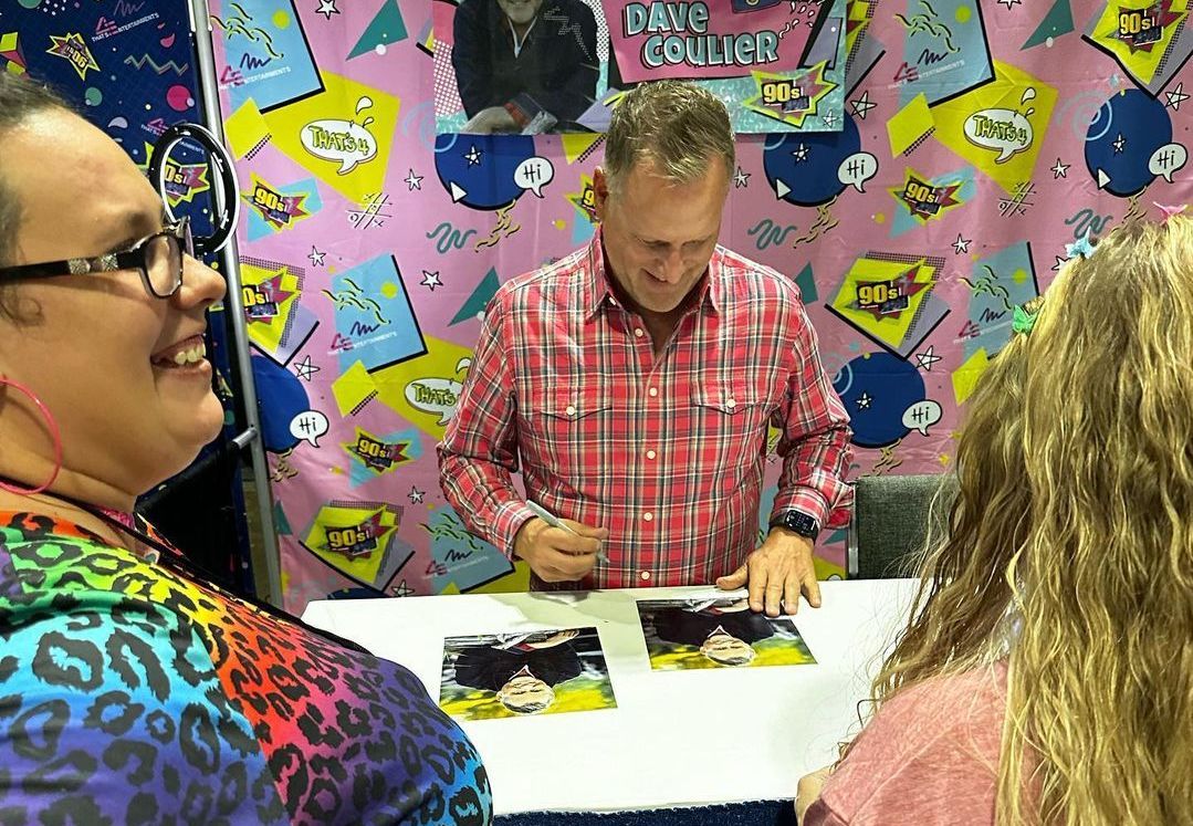 Dave Coulier with fans at 90s Con in Tampa