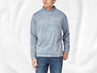 Kirkland Signature Men’s Performance Quarter Zip (Image via Costco)