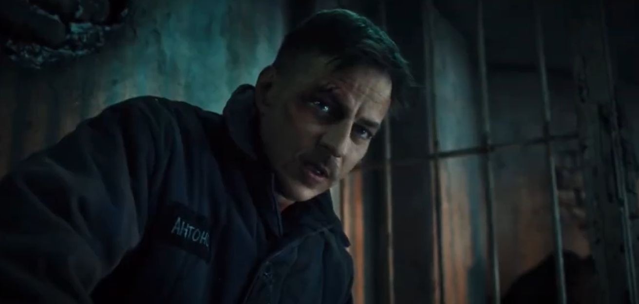 Does Enzo die in Stranger Things?