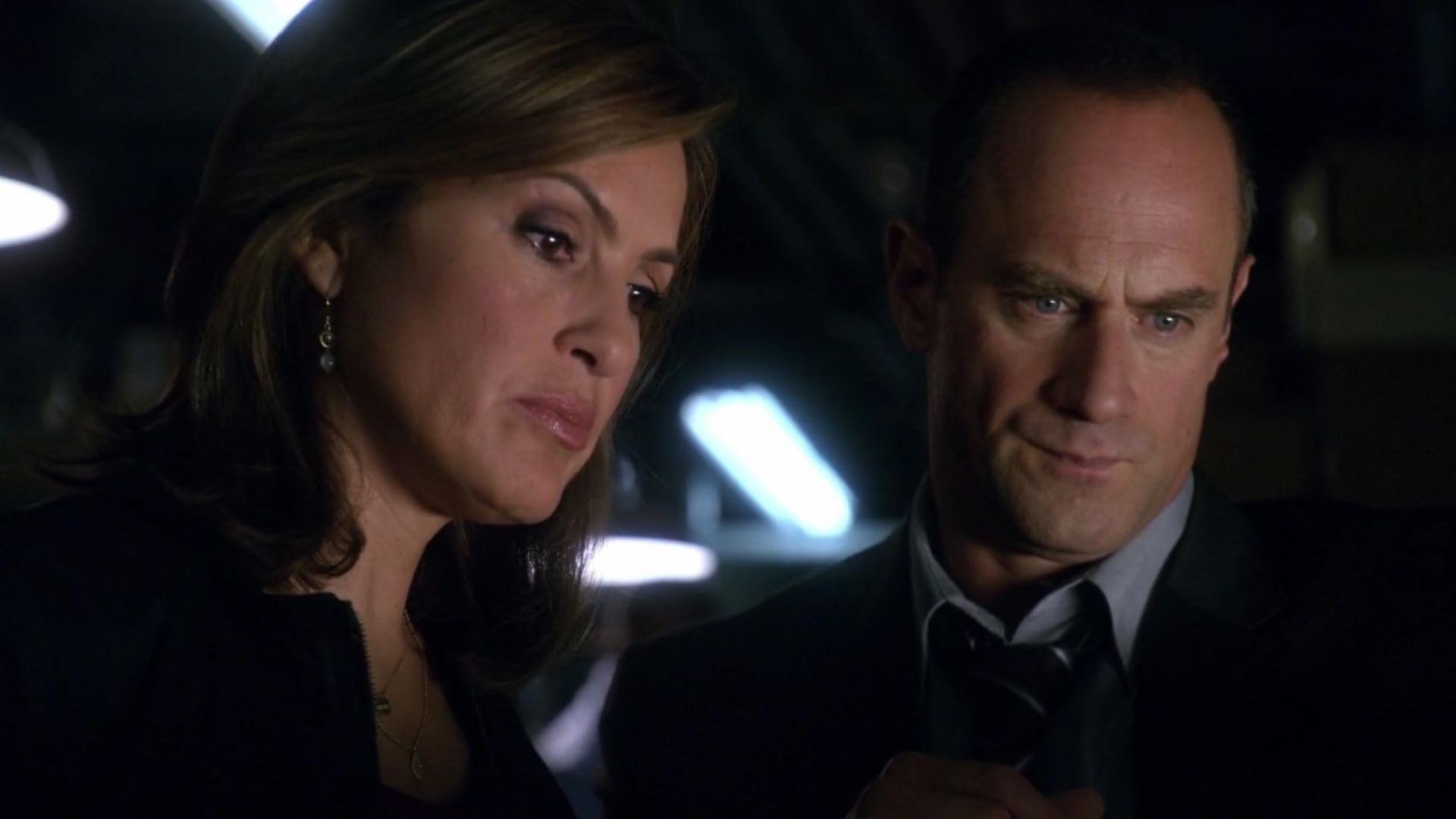 Mariska Hargitay and Christopher Meloni in Law &amp; Order: SVU (Image via NBC)