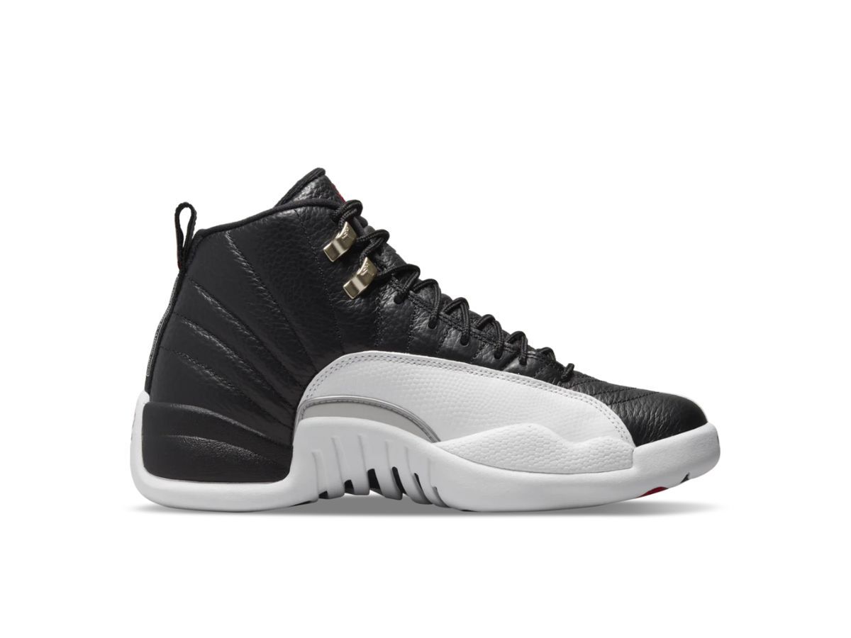 Air Jordan 12 Playoffs (Image via SNKRS.com)