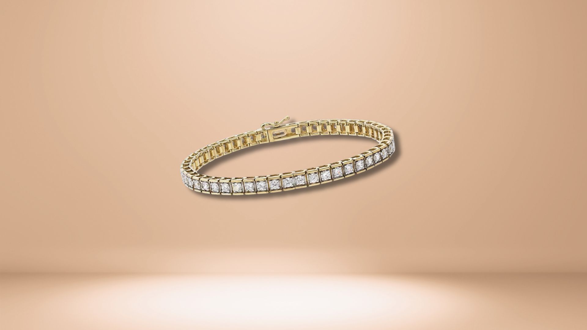 Macy&rsquo;s Diamond Bracelet in 10k Gold (Image via Macy&rsquo;s)