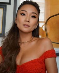 Mindy in Emily in Paris