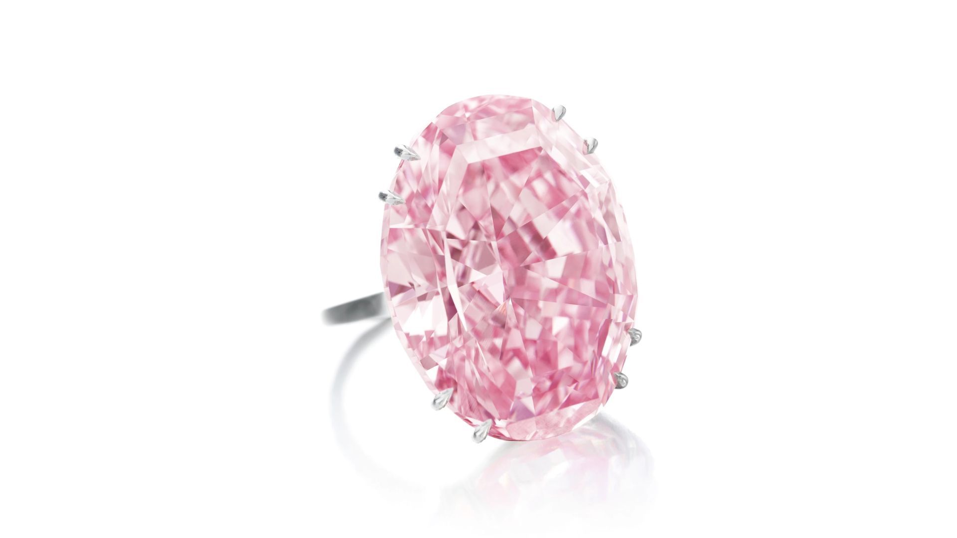 The Pink Star Diamond (Image via Sotheby&#039;s)