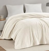 Knit Blanket (Image via Macy's)