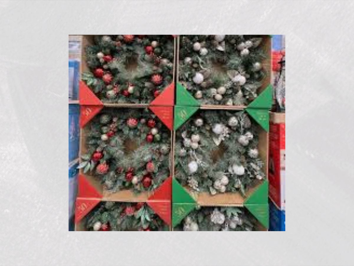 Decorated Wreath with LED Lights (Image via Costco)