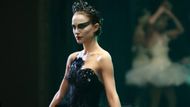 Black Swan | Image Source: Searchlight Pictures
