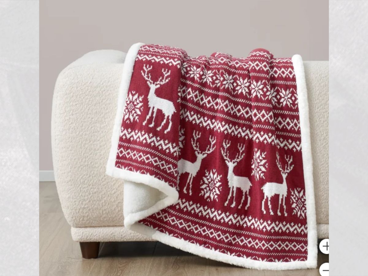 Casual Living Holiday Throw (Image via Costco)