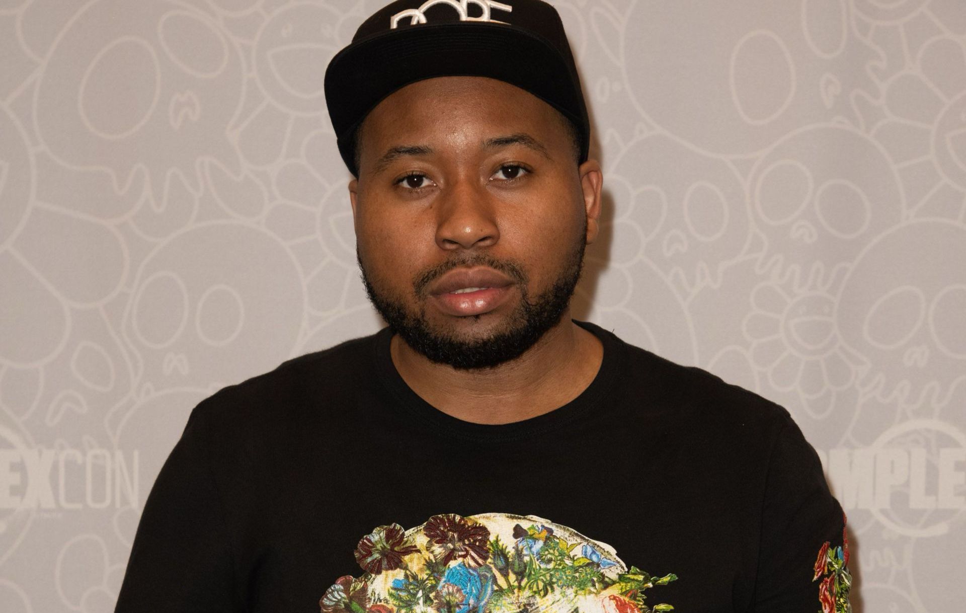 DJ Akademiks attends ComplexCon 2018 in Long Beach, California. (Image via Getty/Earl Gibson III)