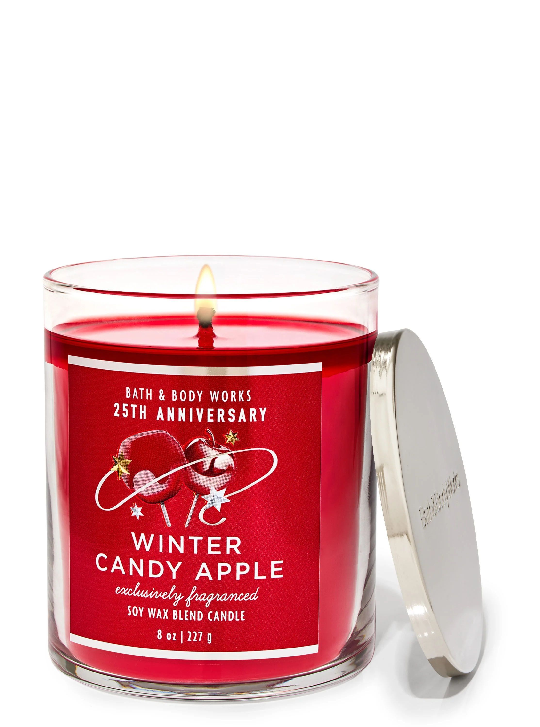 Sweet fragrance candle (Image via Bath &amp; Body Works)